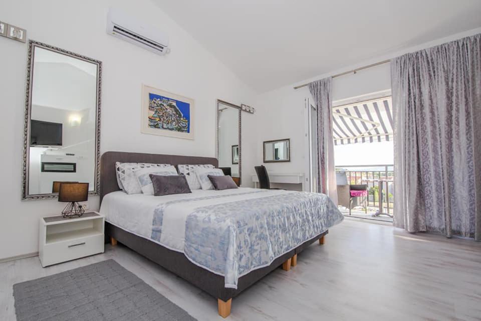Beautyful Sea View 6 Luxury Danijela 1 Senj (Lika-Senj)
