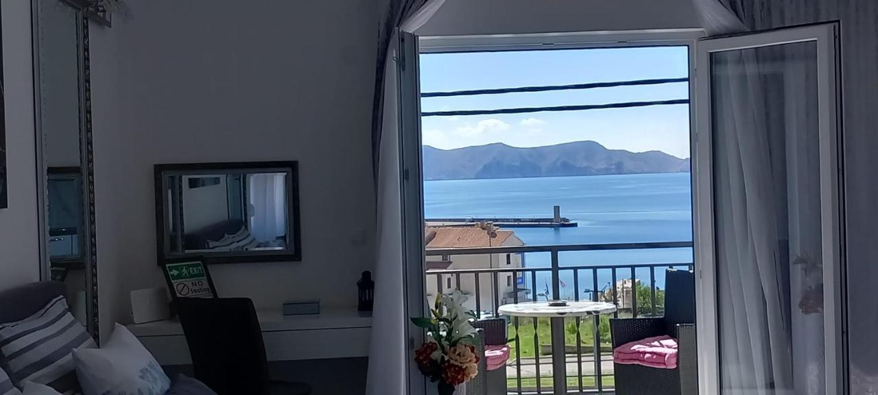 Apartment Beautyful Sea View 6 Luxury Danijela 1 Senj (Lika-Senj)